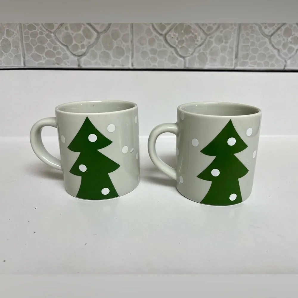 NWT Crate&Barrel Snowman Mugs